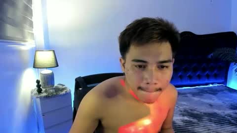Snapshot of kenthebigcockxx chatting on 10-03-25, 10:23 kenji online show from 10-03-25, 10:23