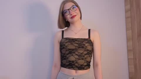 Lisa online show from 03-02-26, 06:15