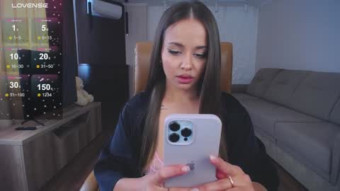 Snapshot of kerelai chatting on 09-26-25, 10:08 Kerelai online show from 09-26-25, 10:08