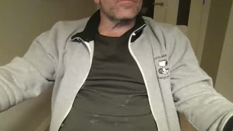 Snapshot of kermitgp3 chatting on 12-13-25, 08:25 Anton online show from 12-13-25, 08:25