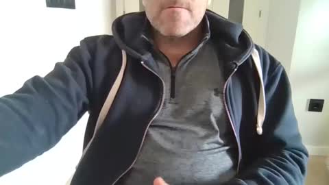 Snapshot of kermitgp3 chatting on 12-21-25, 12:56 Anton online show from 12-21-25, 12:56