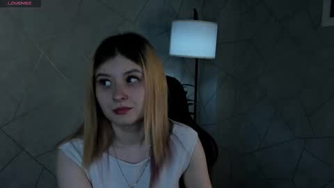 Snapshot of keta_haa chatting on 11-27-25, 01:07 Keta online show from 11-27-25, 01:07