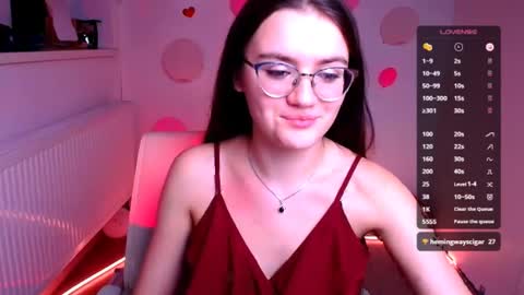 Snapshot of ketrin_pirsss chatting on 03-09-25, 10:52 Ketrin online show from 03-09-25, 10:52