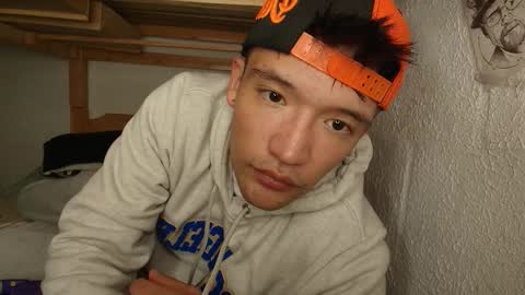 Snapshot of keven_you chatting on 01-06-26, 03:43 keven you online show from 01-06-26, 03:43