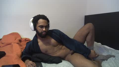 kevi4 online show from 02-06-25, 03:06