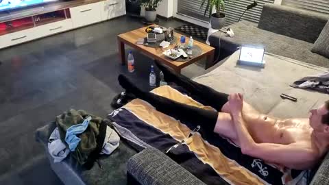 Snapshot of kevin8414 chatting on 12-29-24, 07:00 Nicoalone14 online show from 12-29-24, 07:00