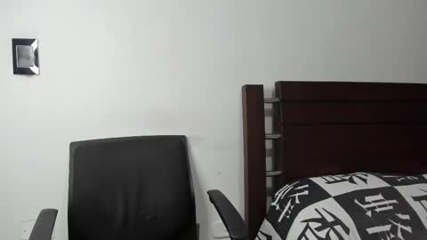 Snapshot of kevin_malone22 chatting on 01-17-26, 10:02 kevin_malone22 online show from 01-17-26, 10:02