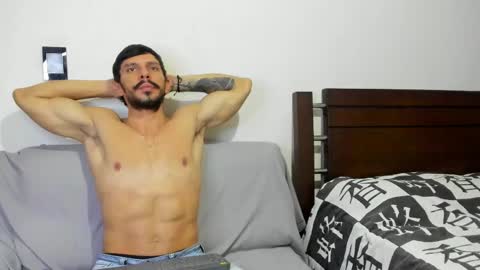 kevin_malone22 online show from 04-29-26, 02:37