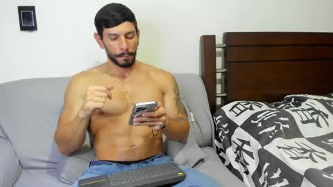 kevin_malone22 online show from 05-26-26, 02:40
