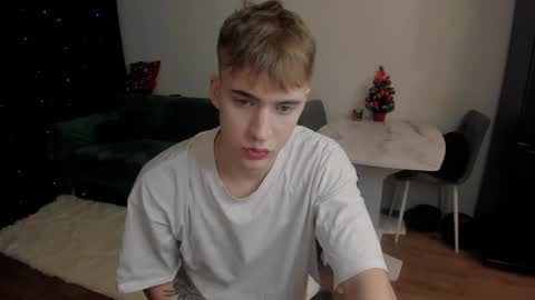 Snapshot of kevin_martin8 chatting on 12-12-24, 08:32 Kevin Martin online show from 12-12-24, 08:32