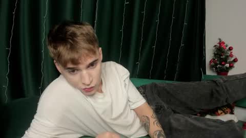 Snapshot of kevin_martin8 chatting on 12-23-24, 01:18 Kevin Martin online show from 12-23-24, 01:18