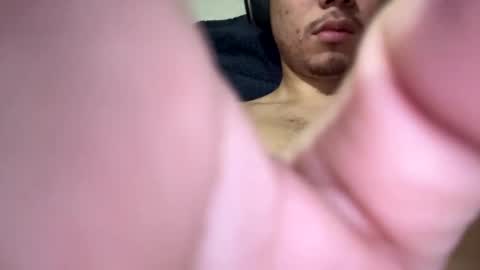 Snapshot of kevinderon1 chatting on 01-09-25, 06:59 kevinderon1 online show from 01-09-25, 06:59