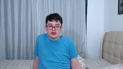 Snapshot of kevinhunts chatting on 11-07-25, 06:30 Kevin online show from 11-07-25, 06:30