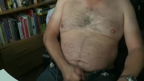 Snapshot of kevinlawl chatting on 09-27-25, 02:11 KevRoss online show from 09-27-25, 02:11