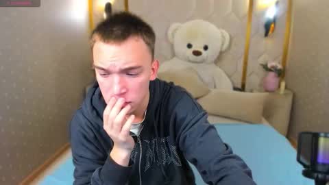 Kevin online show from 10-30-25, 12:17