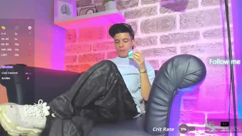 Snapshot of kevinn_blue chatting on 11-05-25, 09:15 Sexy Hot Kevin online show from 11-05-25, 09:15