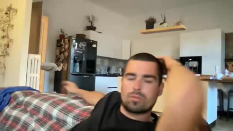 Snapshot of kevinpillobello chatting on 05-13-26, 06:05 kevinpillobello online show from 05-13-26, 06:05