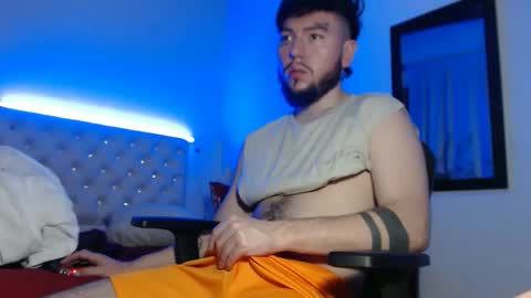 kevinsantiag0 online show from 12-15-25, 12:59