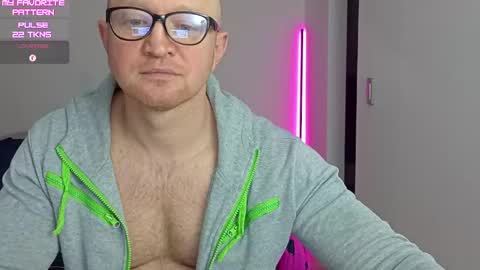 Kevin online show from 06-04-26, 01:00