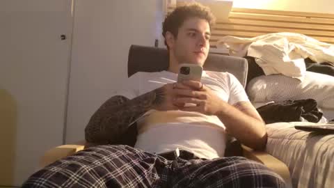 Kevin online show from 12-05-25, 02:31