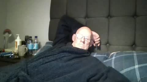 Snapshot of kevlooking4sez chatting on 07-03-26, 11:55 kevlooking4sez online show from 07-03-26, 11:55
