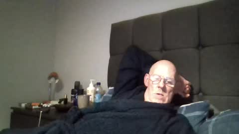 Snapshot of kevlooking4sez chatting on 07-27-26, 11:56 kevlooking4sez online show from 07-27-26, 11:56