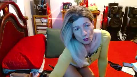 keyla_13 online show from 04-28-26, 04:34