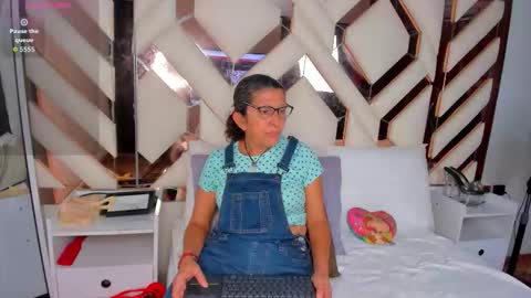 Keila Milf online show from 12-23-25, 03:04