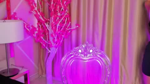 Keyla noa online show from 07-15-26, 11:37