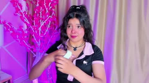 Keyla noa online show from 07-25-26, 11:41