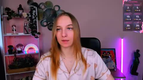 Keylas online show from 03-25-26, 01:28