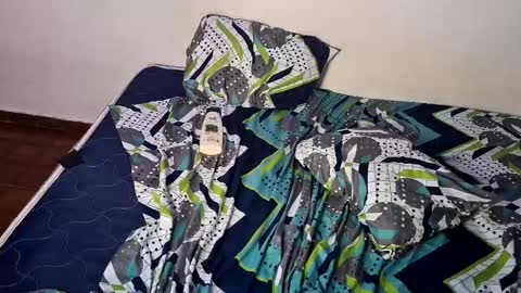 Snapshot of keylhet chatting on 03-15-26, 12:27 keylhet online show from 03-15-26, 12:27