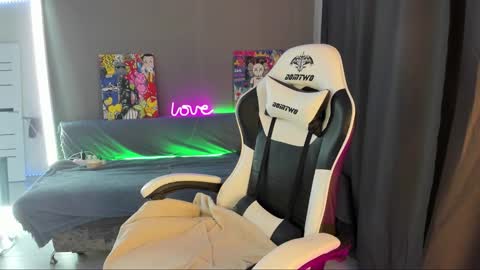 Keyli online show from 10-03-25, 10:01