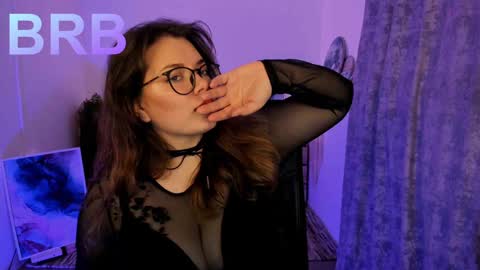 Snapshot of keytsilvas chatting on 12-15-24, 05:23 Keyt online show from 12-15-24, 05:23