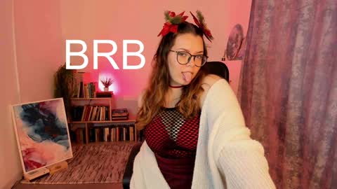 Snapshot of keytsilvas chatting on 12-29-24, 02:17 Keyt online show from 12-29-24, 02:17