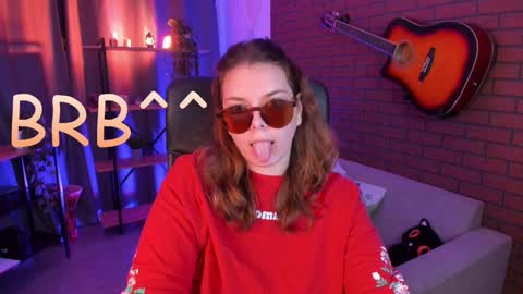 Snapshot of keytsilvas chatting on 01-12-25, 03:39 Keyt online show from 01-12-25, 03:39