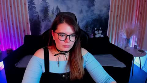 Snapshot of keytsilvas chatting on 01-22-25, 03:40 Keyt online show from 01-22-25, 03:40