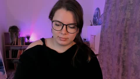 Snapshot of keytsilvas chatting on 01-30-25, 06:13 Keyt online show from 01-30-25, 06:13