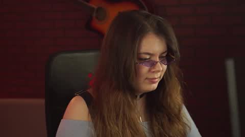 Snapshot of keytsilvas chatting on 02-11-25, 05:40 Keyt online show from 02-11-25, 05:40