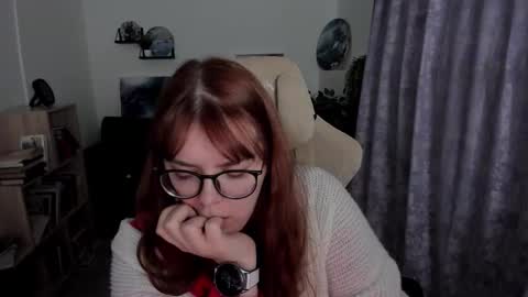 Snapshot of keytsilvas chatting on 03-16-26, 12:20 Keyt online show from 03-16-26, 12:20