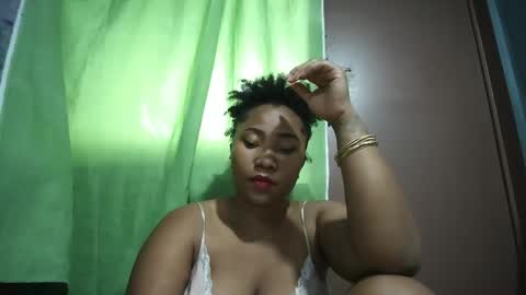 Snapshot of kezia0910 chatting on 10-20-25, 12:27 kezia0910 online show from 10-20-25, 12:27