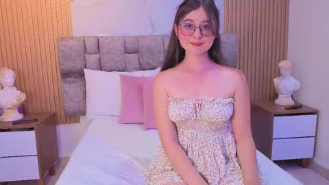 Snapshot of khalifa_fletcher chatting on 11-22-25, 10:20 khalifa online show from 11-22-25, 10:20