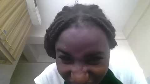 khamila_khloe online show from 04-29-26, 08:40