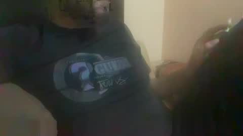 Snapshot of khaqan4u chatting on 03-12-25, 03:51 khaqan4u online show from 03-12-25, 03:51