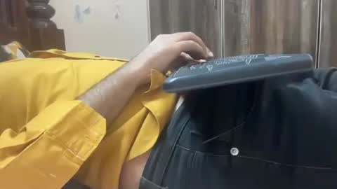 Snapshot of khaqan4u chatting on 09-26-25, 06:23 khaqan4u online show from 09-26-25, 06:23