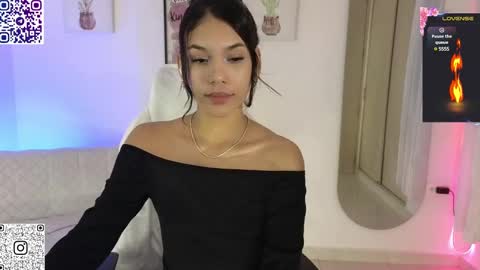 Snapshot of kharelys_777 chatting on 03-04-25, 06:47 Karelys M. online show from 03-04-25, 06:47
