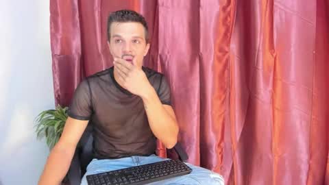 Snapshot of khatarsis2000 chatting on 09-21-25, 02:46 DonyBrown online show from 09-21-25, 02:46