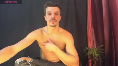 Snapshot of khatarsis2000 chatting on 02-03-26, 06:46 DonyBrown online show from 02-03-26, 06:46