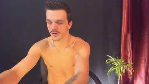 Snapshot of khatarsis2000 chatting on 02-15-26, 06:32 DonyBrown online show from 02-15-26, 06:32