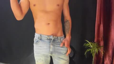 Snapshot of khatarsis2000 chatting on 02-17-26, 05:37 DonyBrown online show from 02-17-26, 05:37